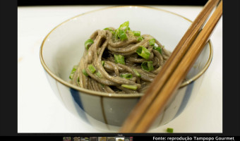 Salada de soba (por Tampopo Gourmet)